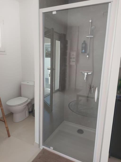 Valergues Studio Neuf Avec Acces Piscine מראה חיצוני תמונה